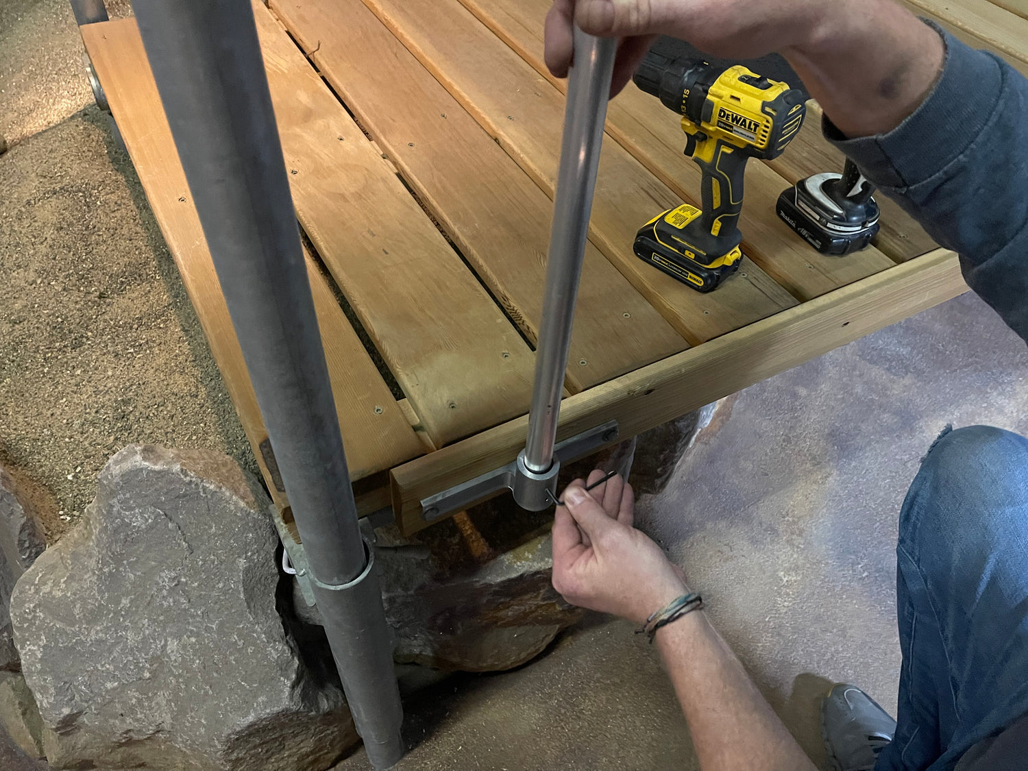 Solar Dock Side Mount Light