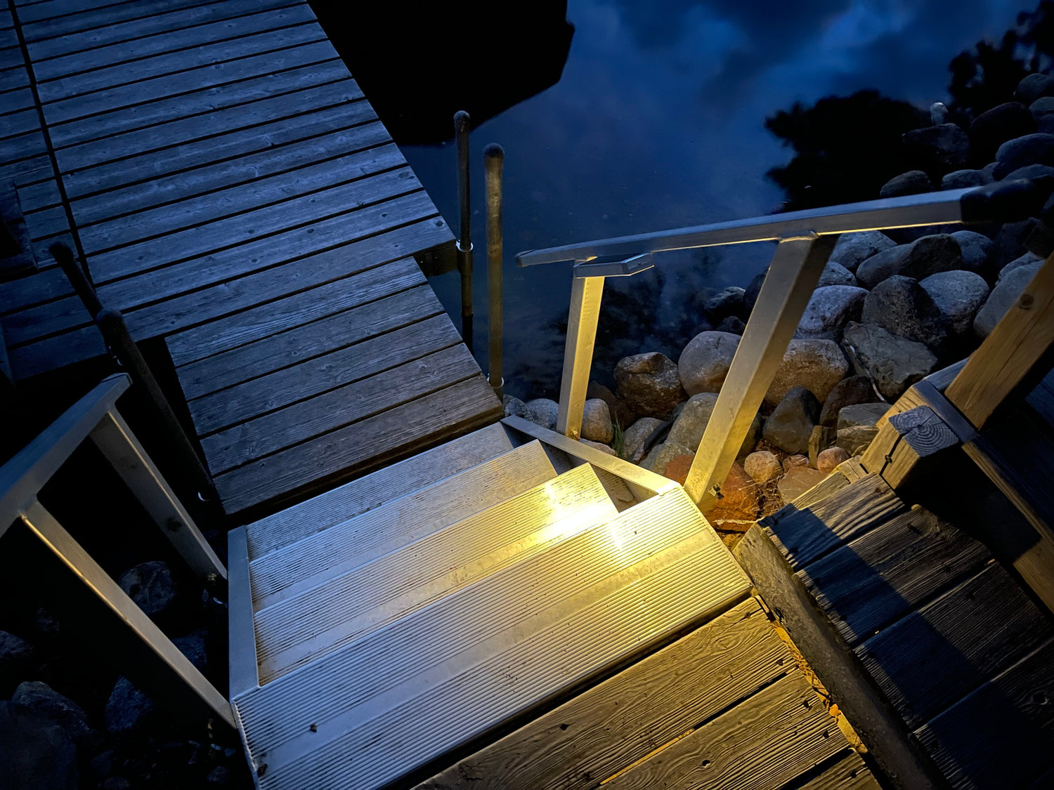 Solar Stairway Light