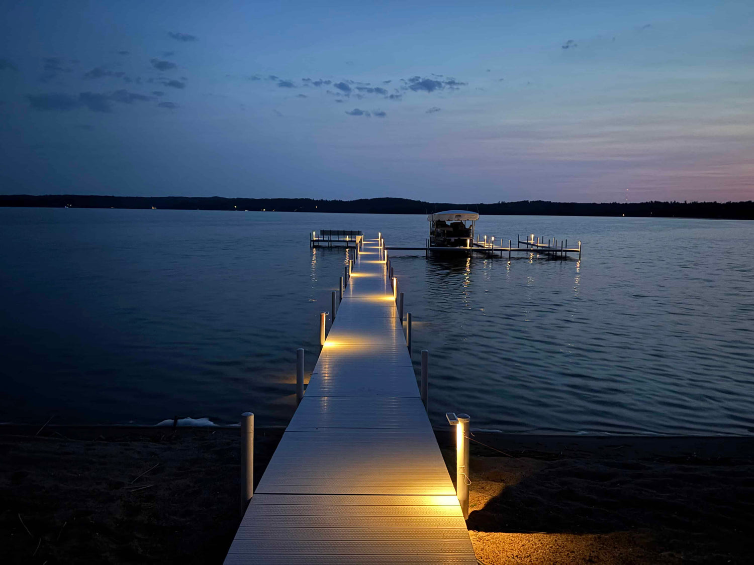 Solar Dock Post Center Mount Light