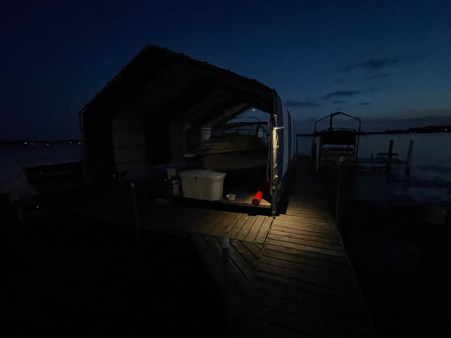 BoatHouse Solar Light