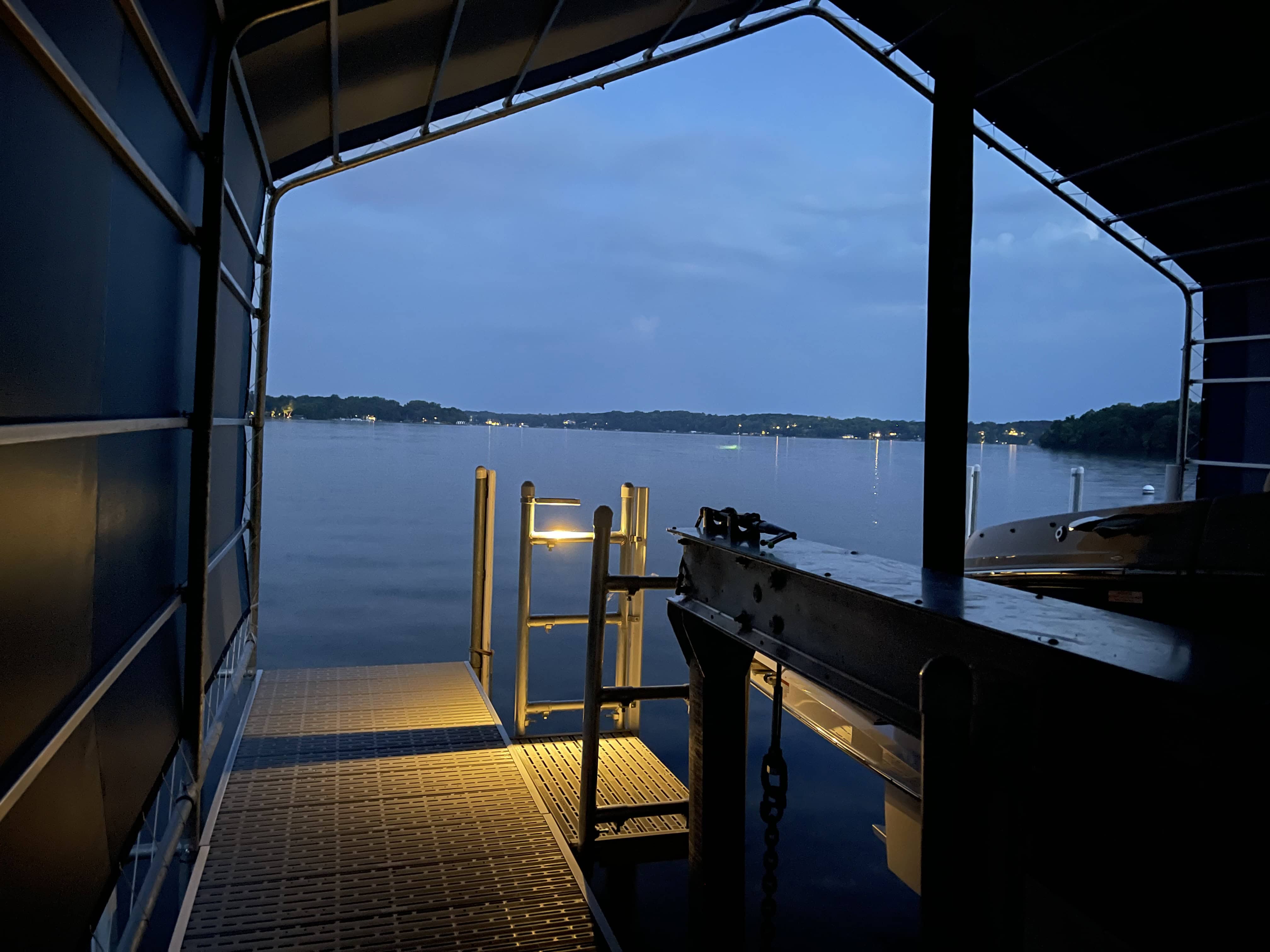 Solar Dock Post Mount – SunTino Solar Lights